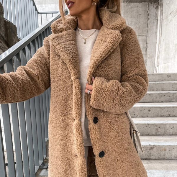 Long-sleeved Lapel Plush Jacket