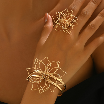 Geometric Lattice Flower Jewelry Set Geometric Lattice Flower Jewelry Set